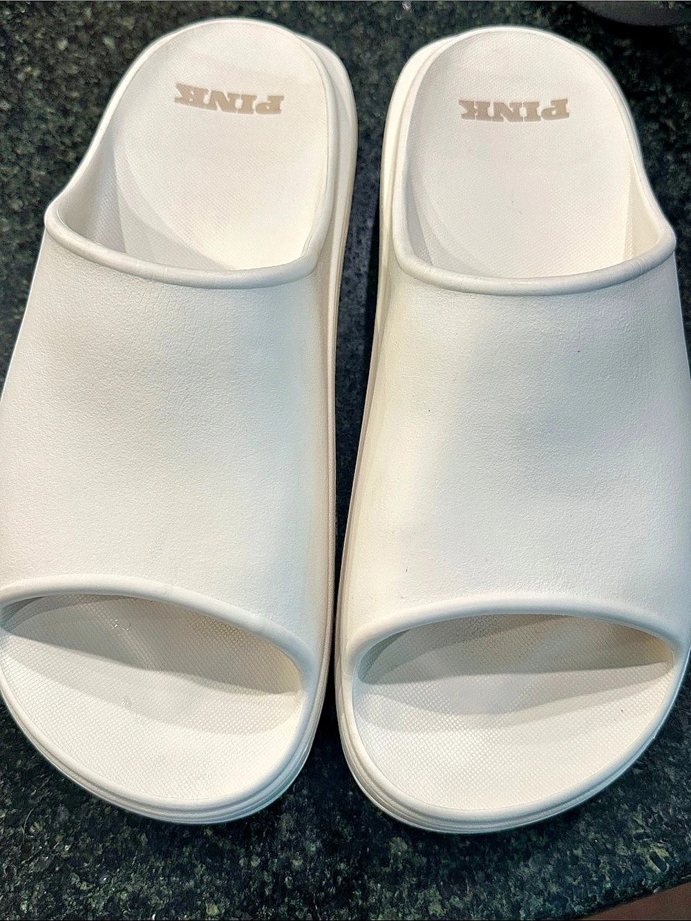 Victoria's Secret PINK performance white cloud platform slide sandals EUC L slip